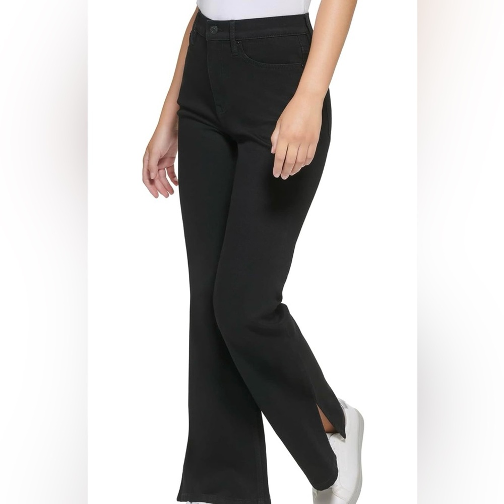 *NWOT* Calvin Klein Women's High Rise Flare Jeans - Never Worn